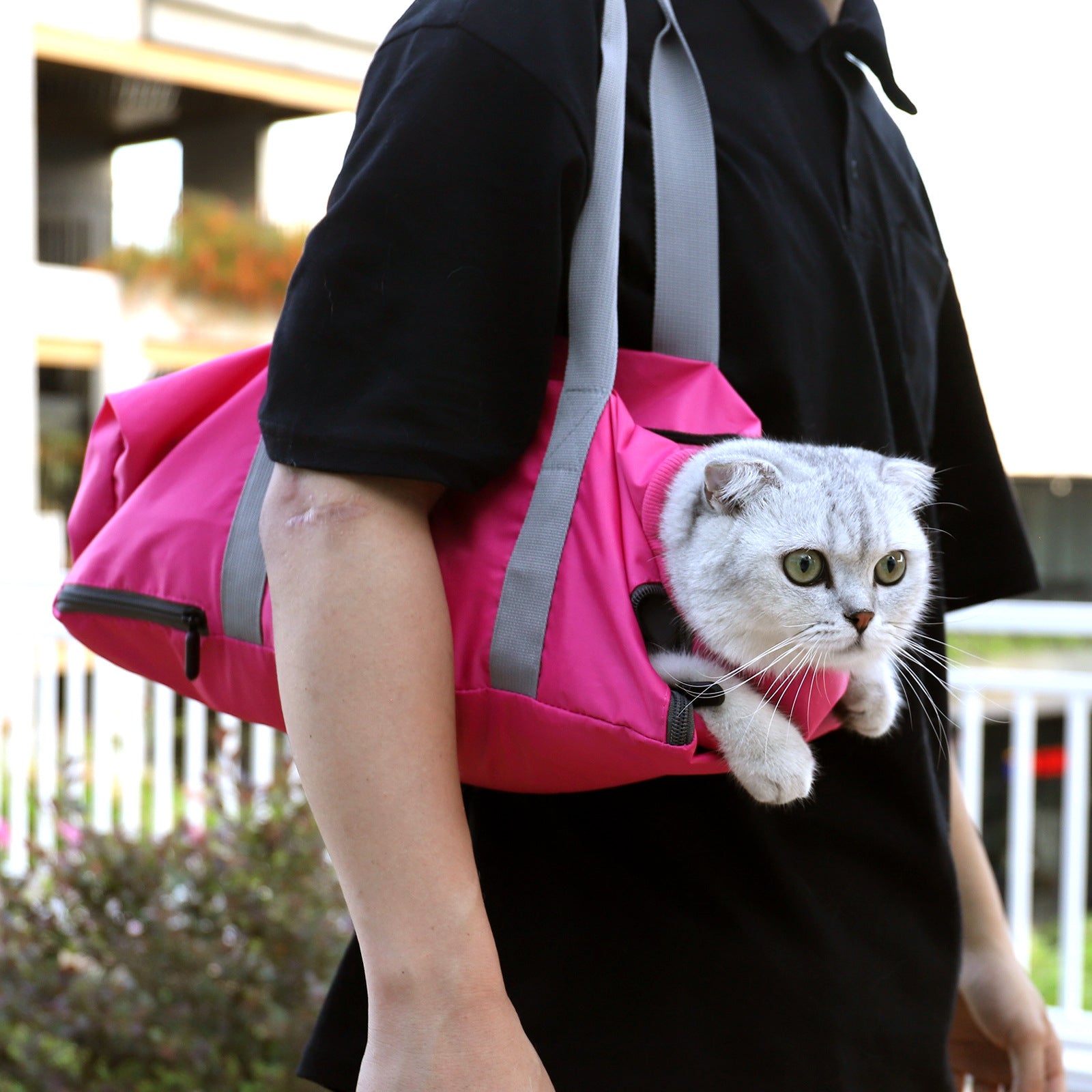 Anti-Scratch Cat Travel Bag – Soft Double-Lined Carrier